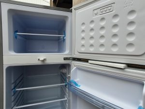 Juka BCD178S top freezer